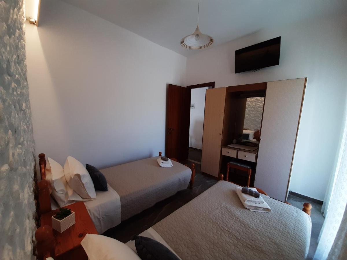 Spiridoula 1 Studios & Apartments 斯达林 外观 照片