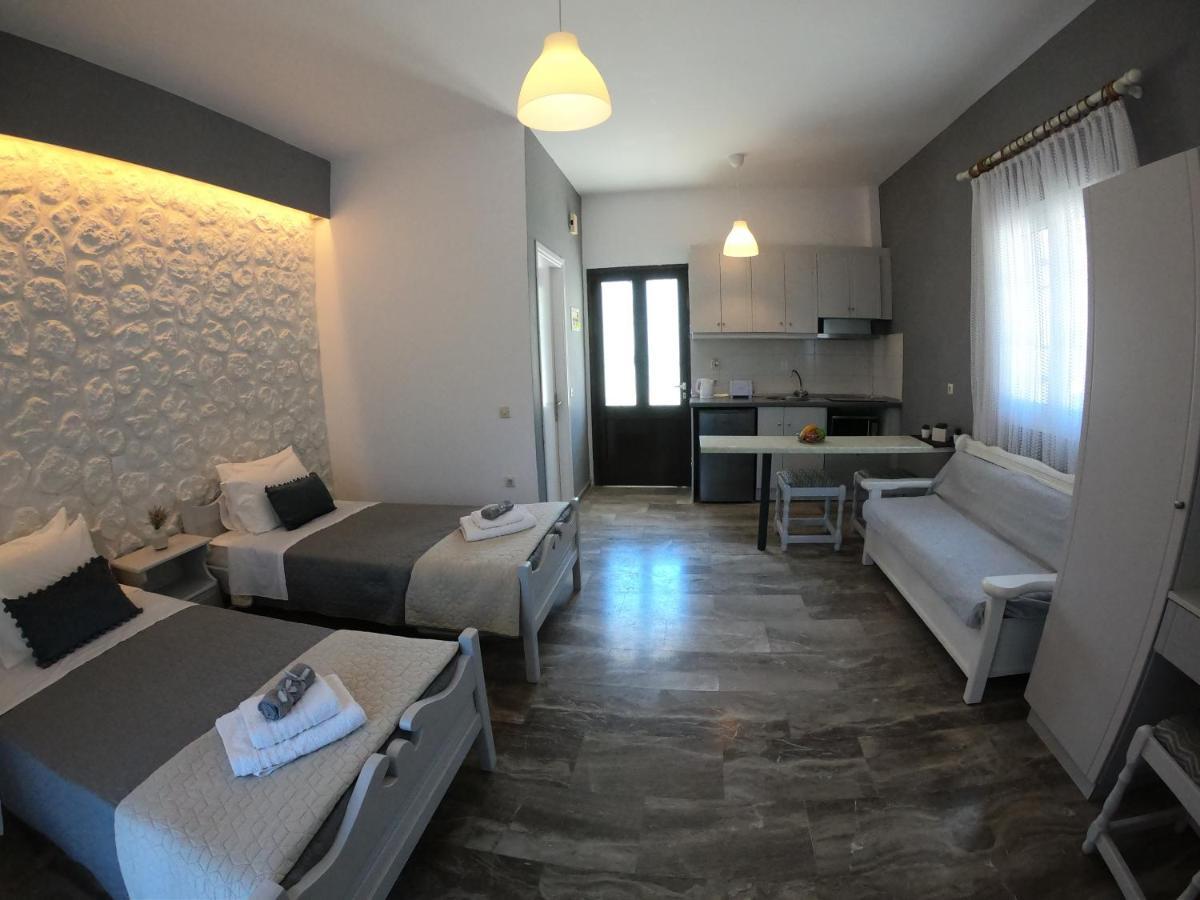 Spiridoula 1 Studios & Apartments 斯达林 外观 照片