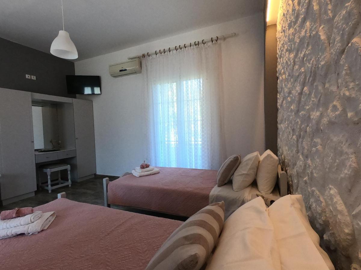 Spiridoula 1 Studios & Apartments 斯达林 外观 照片