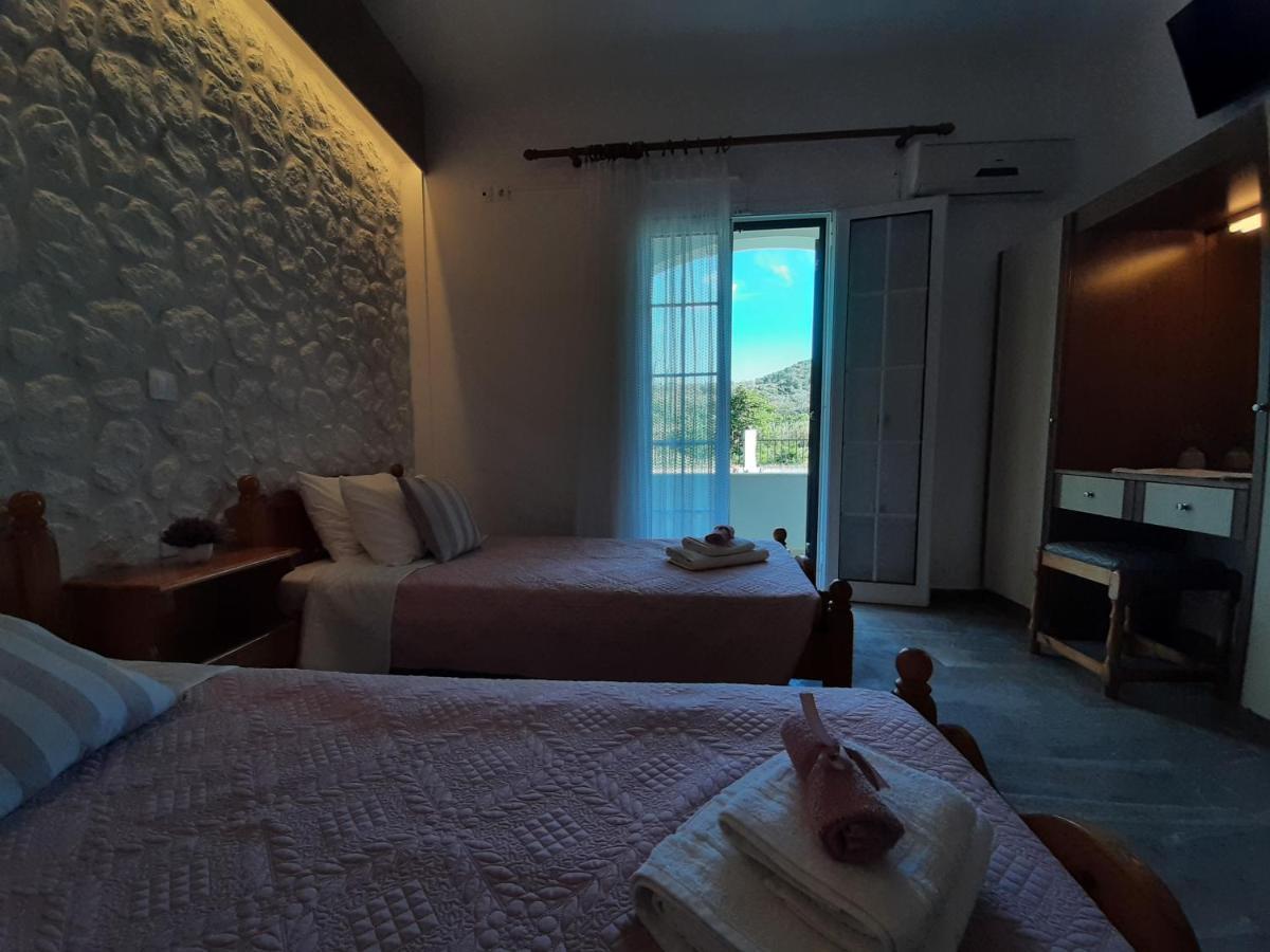 Spiridoula 1 Studios & Apartments 斯达林 外观 照片