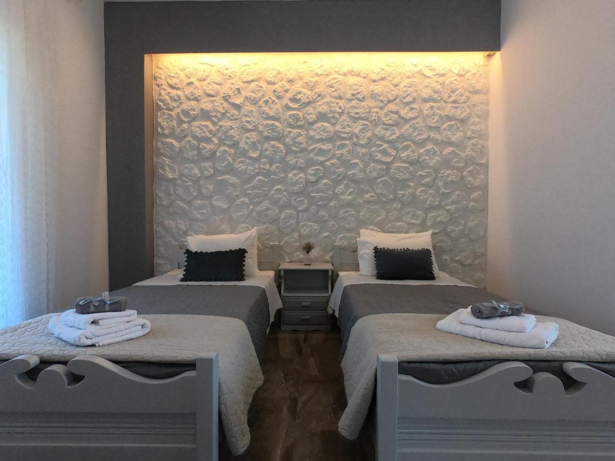 Spiridoula 1 Studios & Apartments 斯达林 外观 照片